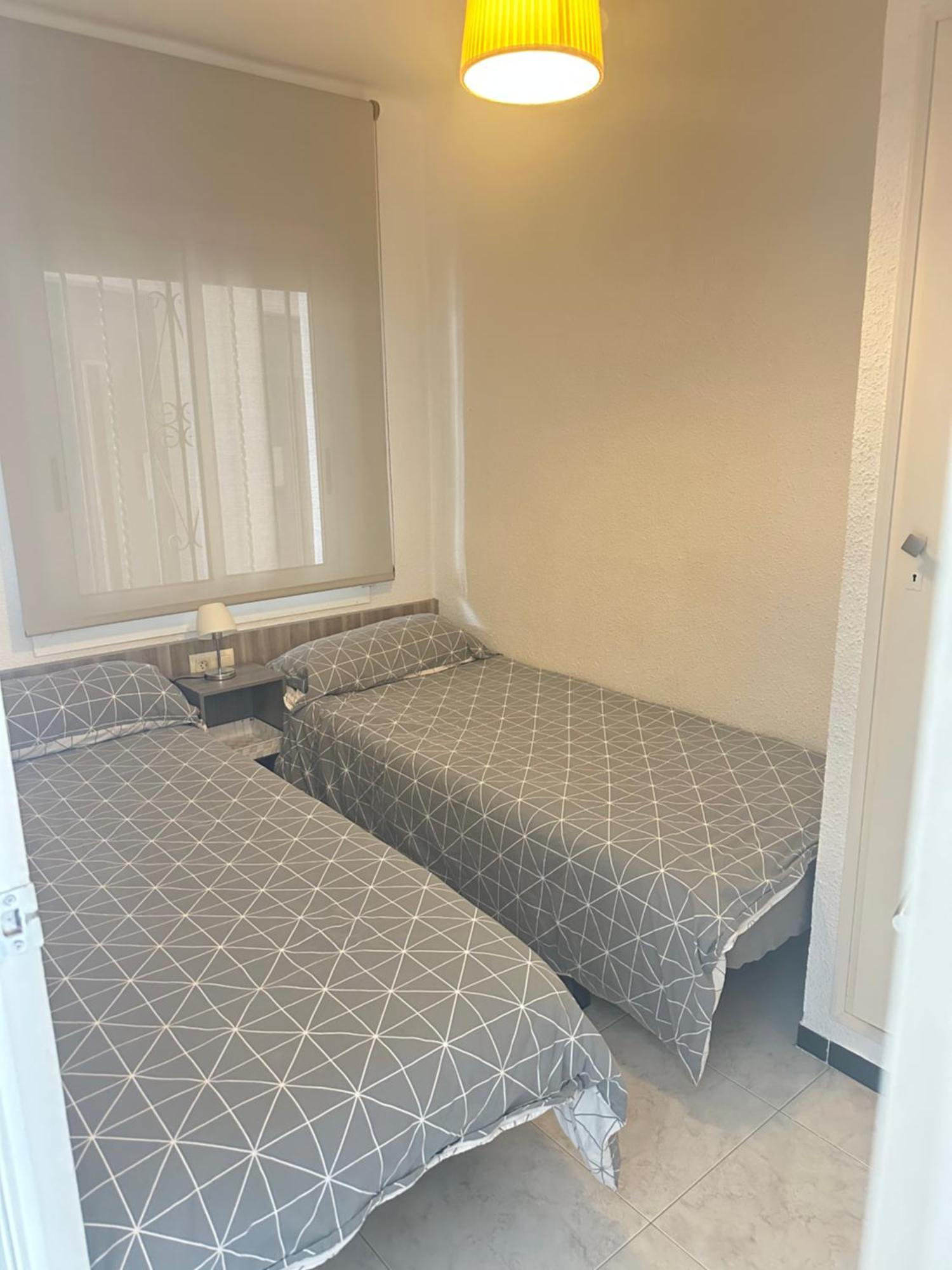 Bonito Apartamento En Roses Zona Familiar מראה חיצוני תמונה