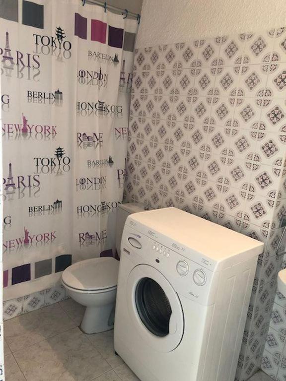 Bonito Apartamento En Roses Zona Familiar מראה חיצוני תמונה