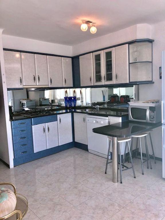 Bonito Apartamento En Roses Zona Familiar מראה חיצוני תמונה
