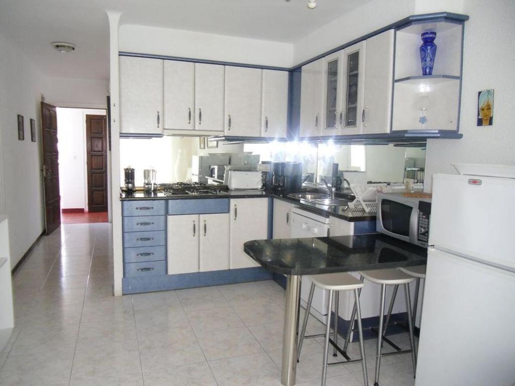 Bonito Apartamento En Roses Zona Familiar מראה חיצוני תמונה